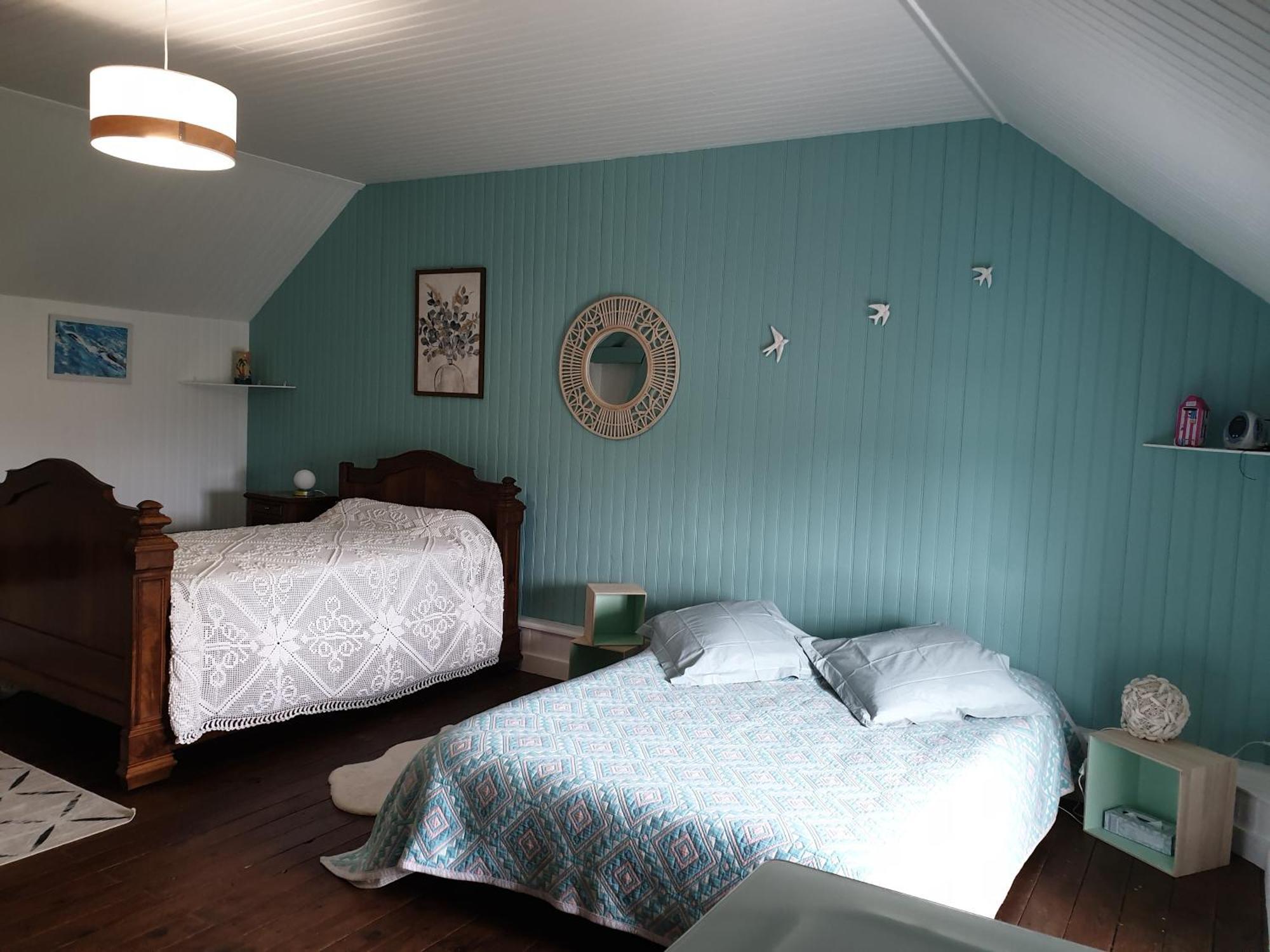L 'Appartement Du Rocher Chateau-du-Loir Luaran gambar